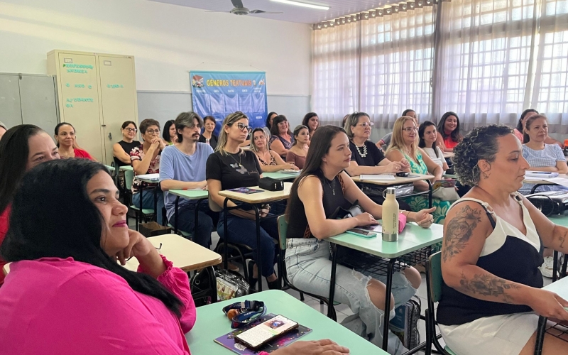 Professores da Rede Municipal participam de formação continuada